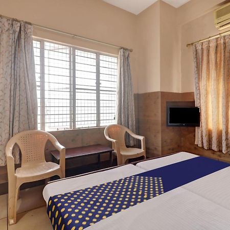 Hotel Spot On Ganga Yatri Nivas à Gundlupet Extérieur photo