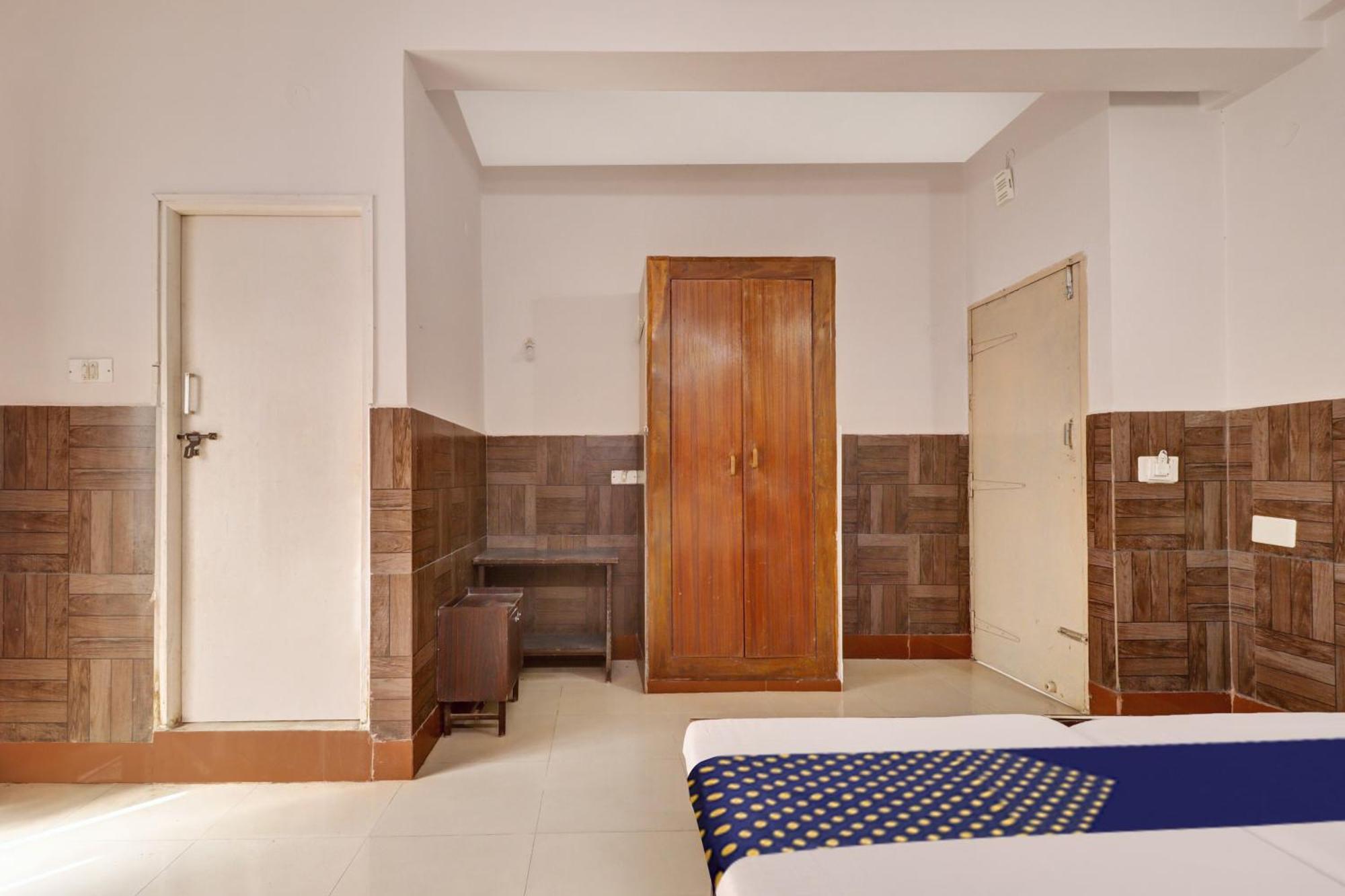 Hotel Spot On Ganga Yatri Nivas à Gundlupet Extérieur photo